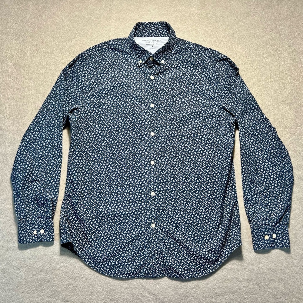 Banana Republic Luxe Poplin Shirt Men’s Large Navy White Leaf Print Cotton